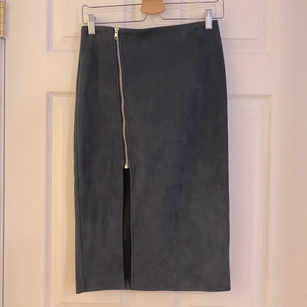 TOPSHOP Pencil Skirt - Picture 2 of 4